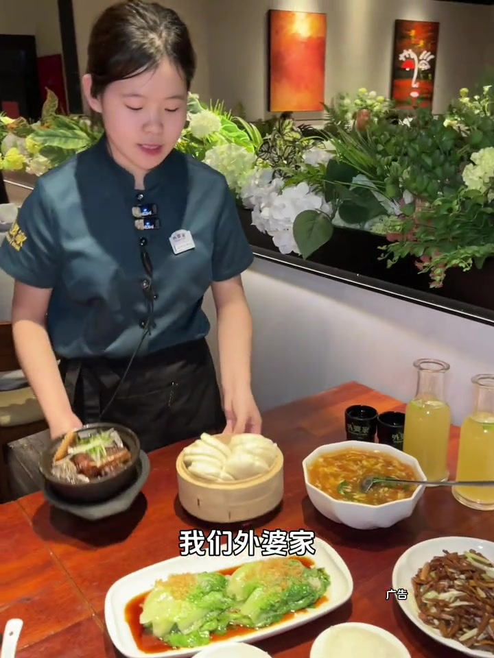 外婆家做活动啦 招牌红烧肉套餐只需要138,赶 紧囤了来吃