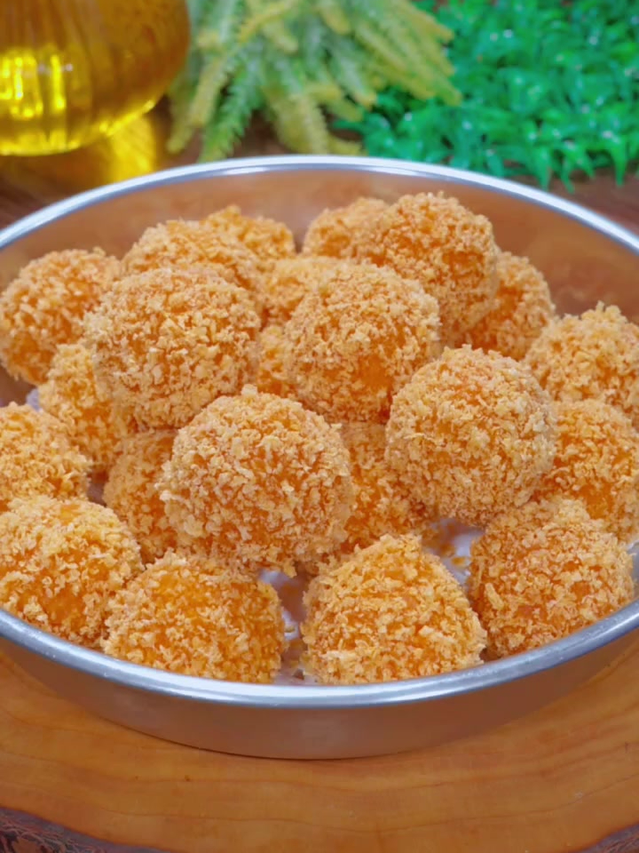 吃不完的红薯像我这样做一道红薯丸子 酥脆香甜 真的很好吃