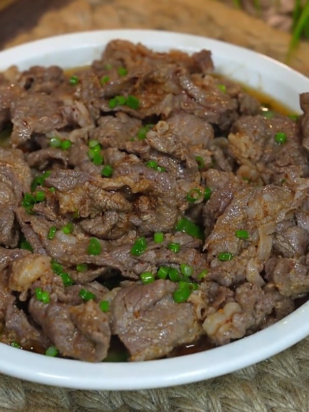 做蒸菜还是广东人比较拿手,教你一个沙茶蒸牛肉,营养好吃