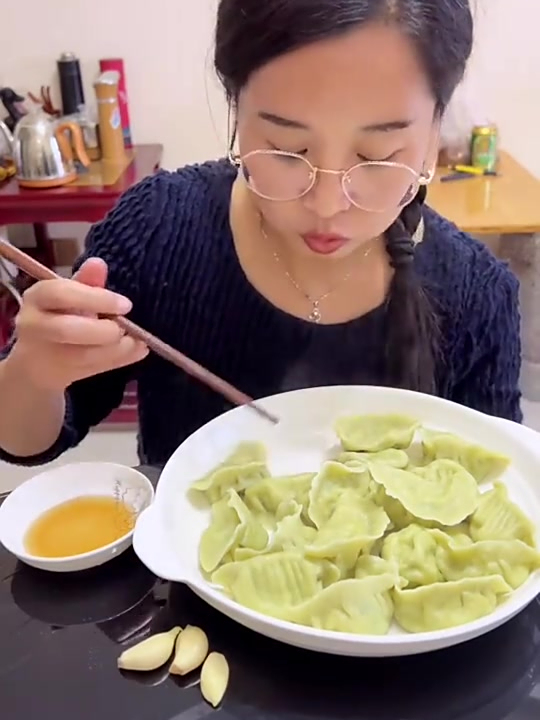 鲜香嫩滑的特别好吃鲅鱼馅水饺,还有没吃一回的吗?