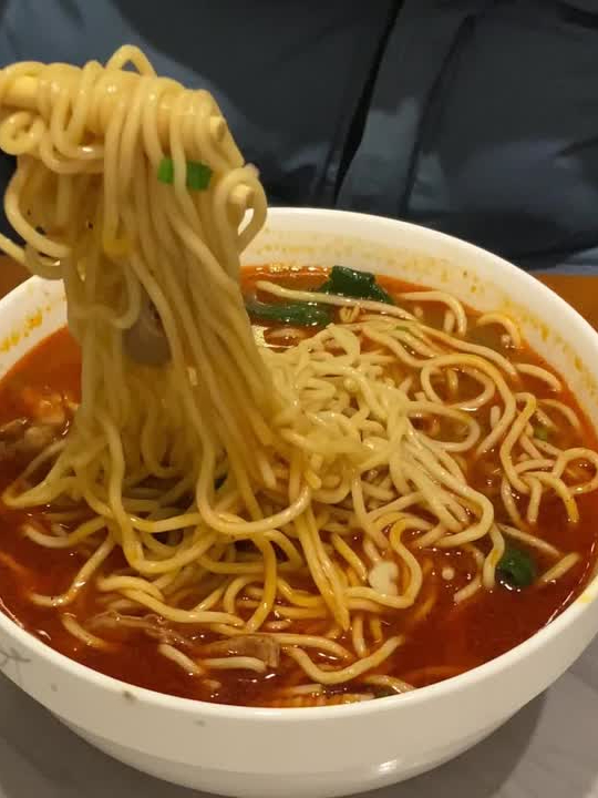 鲜香麻辣的襄阳牛杂面,绝对不会比兰州牛肉面差