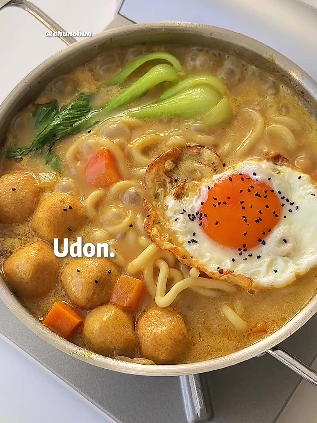 终于吃到这份麦兜同款咖喱鱼蛋乌冬面啦