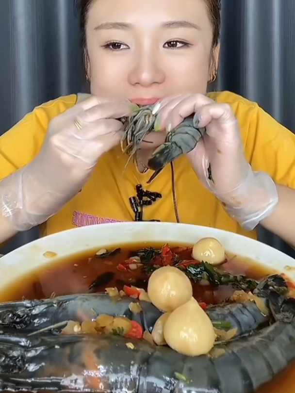 新鲜黑虎虾好吃不踩雷