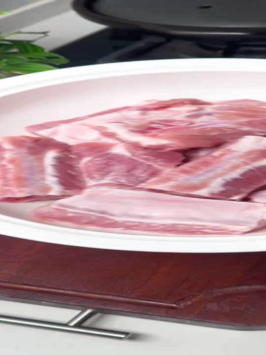 糯米粉蒸排骨,软烂咸香,不油腻粉蒸排骨 粉蒸肉