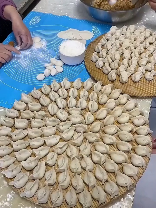 饺子盒冰箱专用收纳盒家用冷冻盒速冻盒厨房鸡蛋面条保鲜盒分层