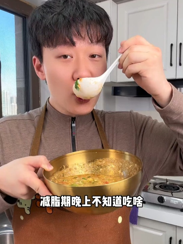 小时候最爱喝姥姥做的疙瘩汤!