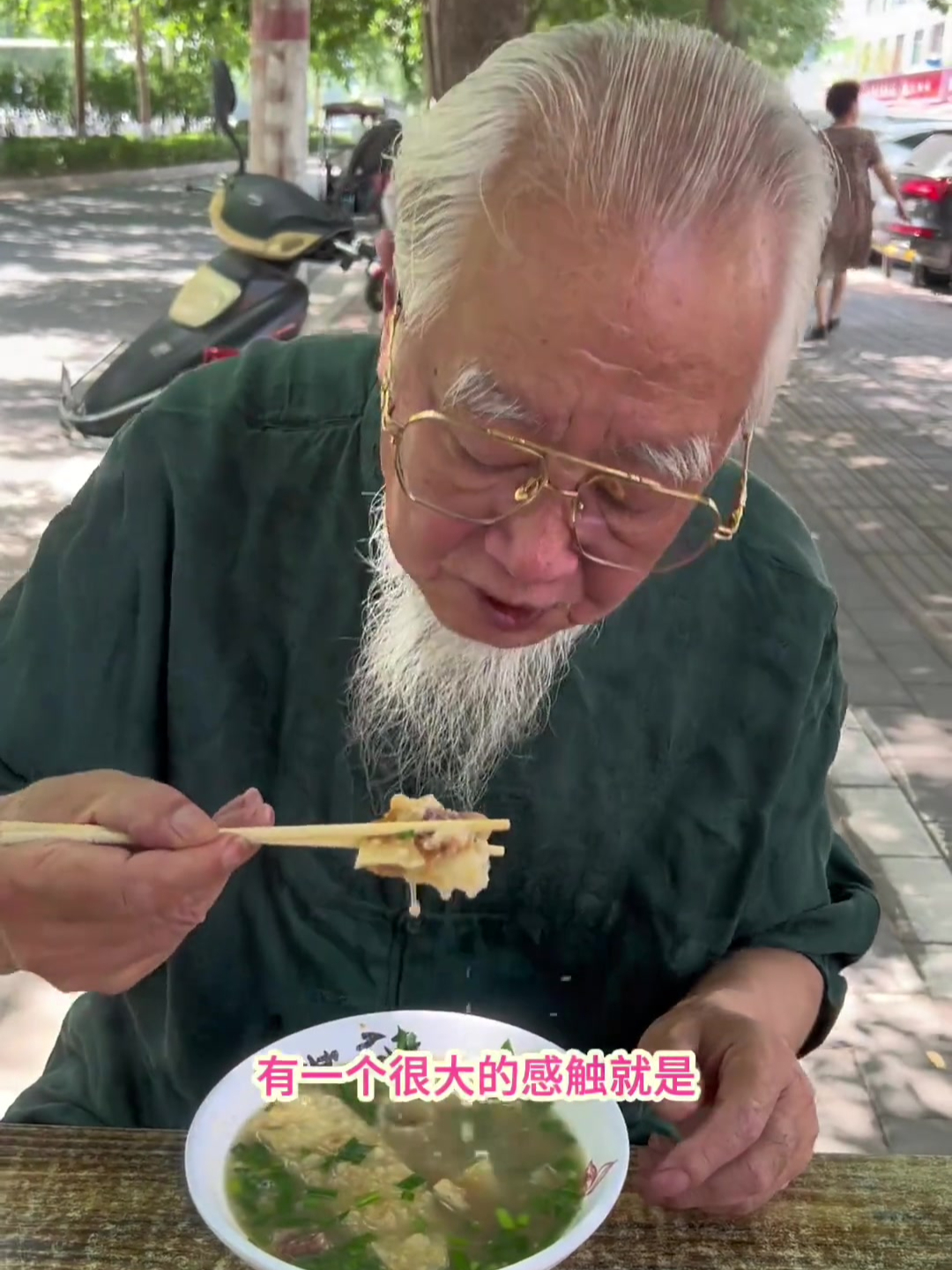 河南焦作街边早点,别说还真不错