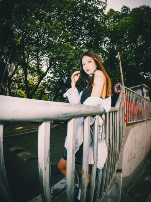 用鱼眼镜头拍街头人像是什么体验