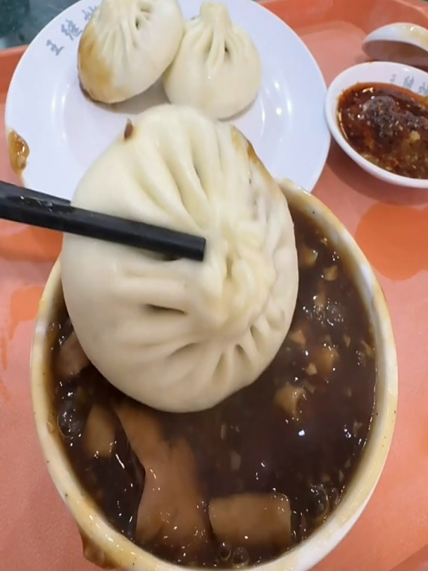 终于吃到了好吃的炒肝!