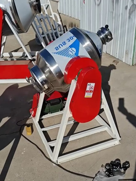 白糖芝麻面粉混合搅拌机 桶身可360度旋转 单次搅拌3-5分钟出料