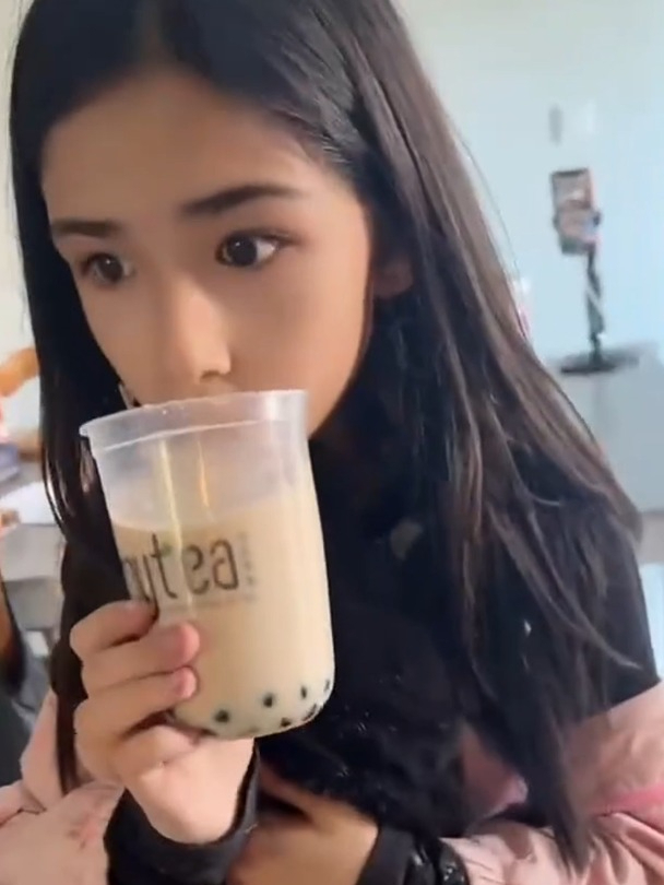 老外的奶茶真难喝,自己用奶粉做奶茶