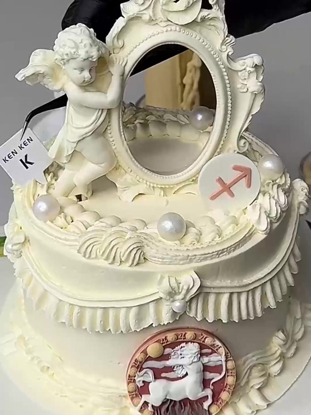 射手座请查收你的专属蛋糕!