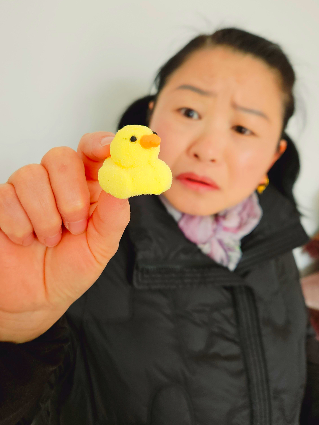 小鸭子糖烤着吃,好香啊!