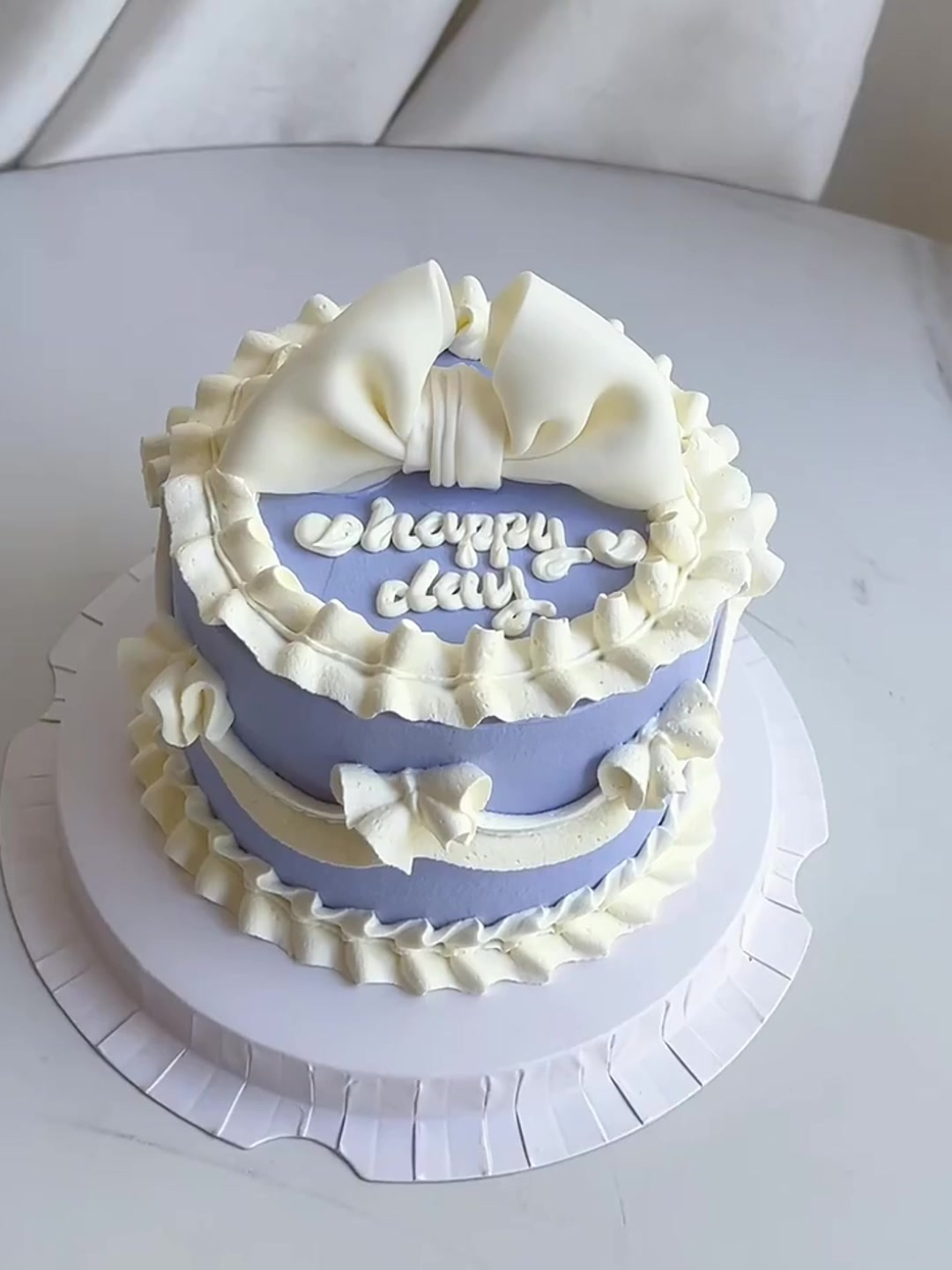 沉浸式制作4寸蝴蝶结蛋糕