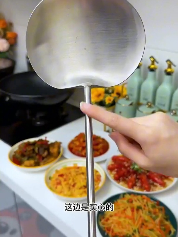 深圳两专家同时研发出这不锈钢炒勺,专为炒菜而做!太好用了