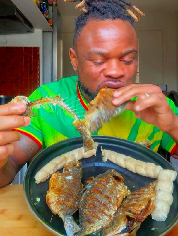 国外都是如何花式吃鱼的,这是好吃到连骨头都不舍得剩呢