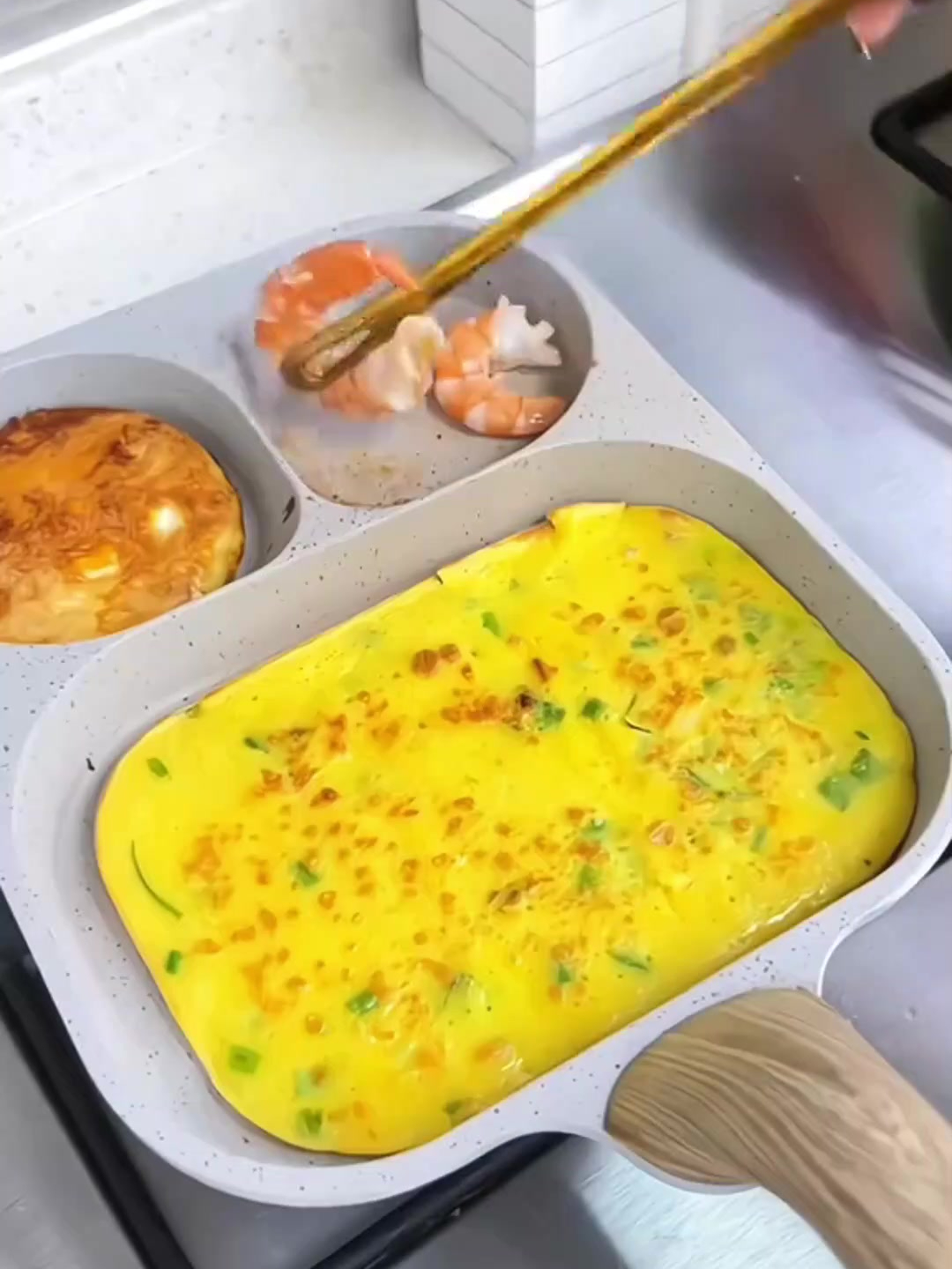 做早餐用这个三合一煎锅 可太方便了,做早餐快速还不粘锅不串味