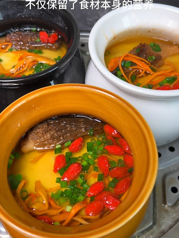 真的爱上这个瓦罐汤,鲜得不要不要的,营养美味,老人孩子都喜欢