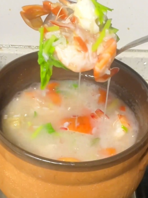 潮汕人就好这口,冬菜一定是砂锅粥的灵魂