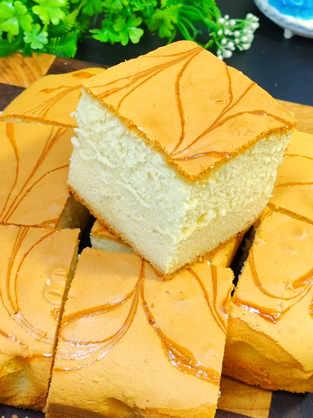 孩子周末在家,做一个古早蛋糕,松软香甜,比蛋糕店的还好吃