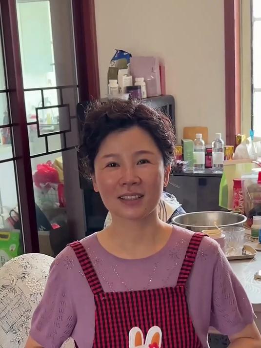 挑战水果拟人化第一期|青苹果女友,老妈爆改甜甜的初恋女友啦