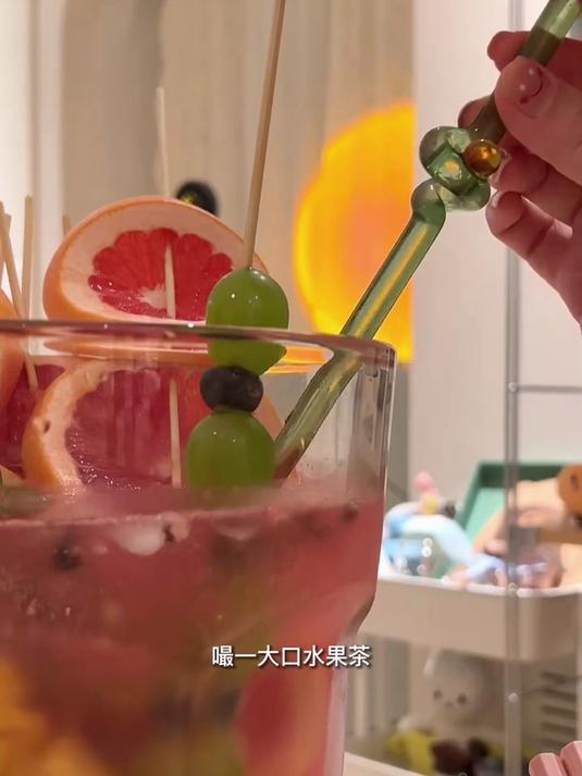 芝士年糕炸鸡配西瓜汽水 太爽口了!