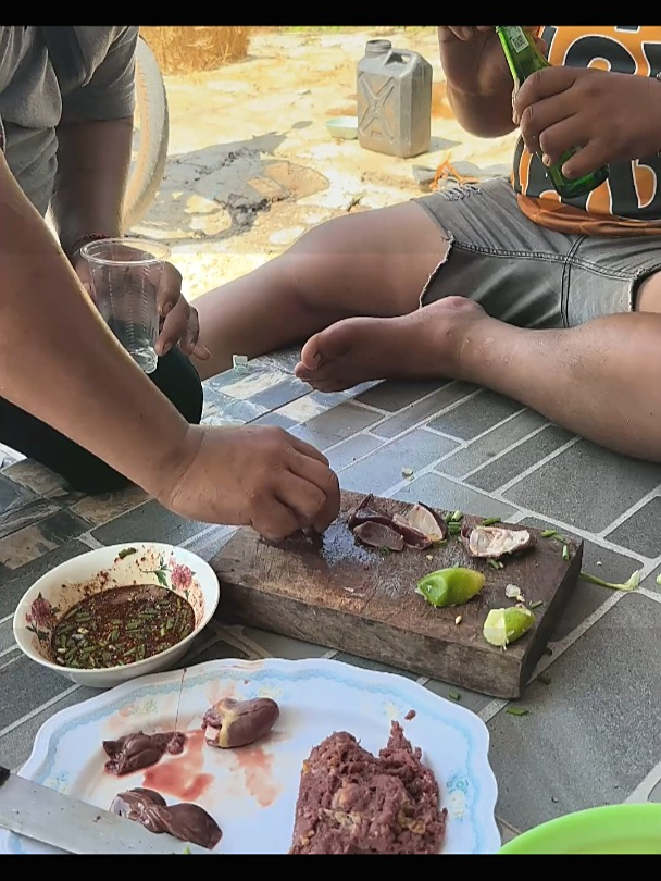 绝味鸭心,香!