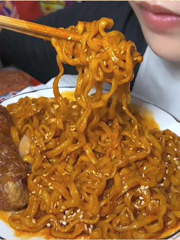 简单吃个火鸡面