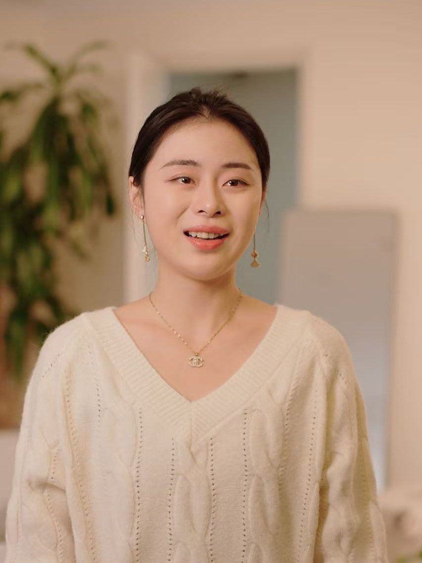 远嫁的女人每逢过节,哪个不想回娘家陪伴在父母左右