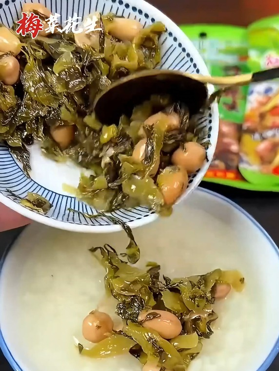 梅菜花生,餐桌上的明星菜品,让你一口接一口!
