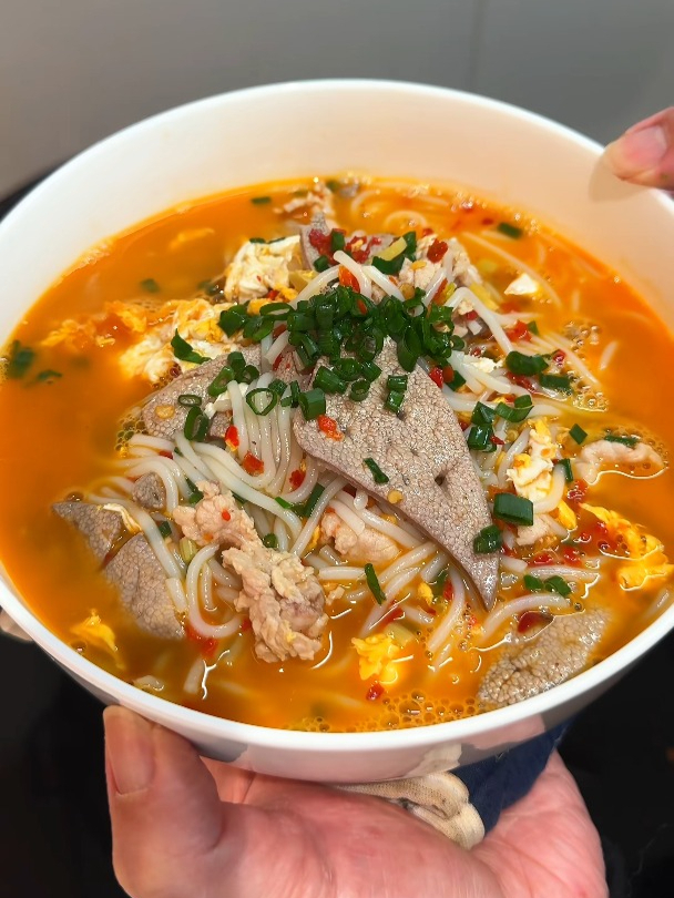 超美味的猪肝瘦肉米粉保姆级教程来了!