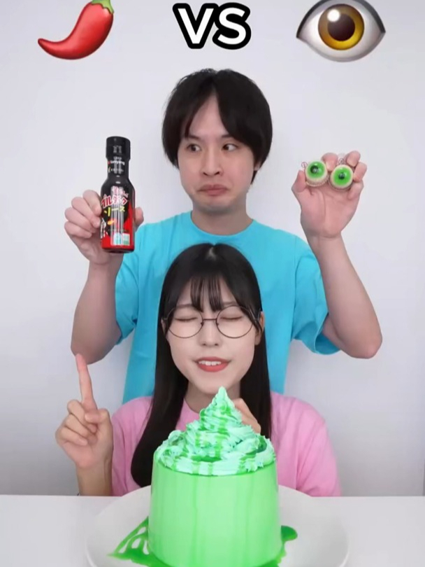 手工制作蛋糕怪!