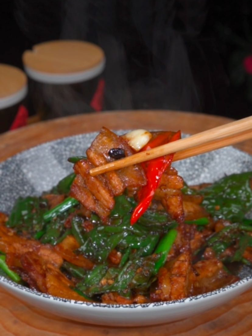 辣椒炒肉的家常做法