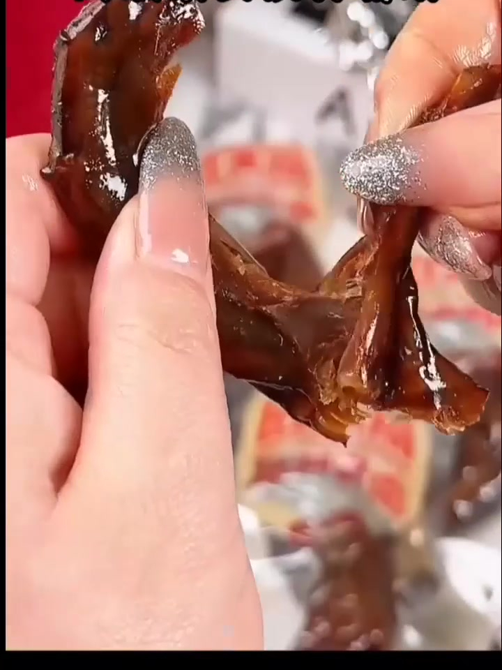 宅家时刻,旺家福老卤鸭爪必须安排!每一只都是独立包装,干净又