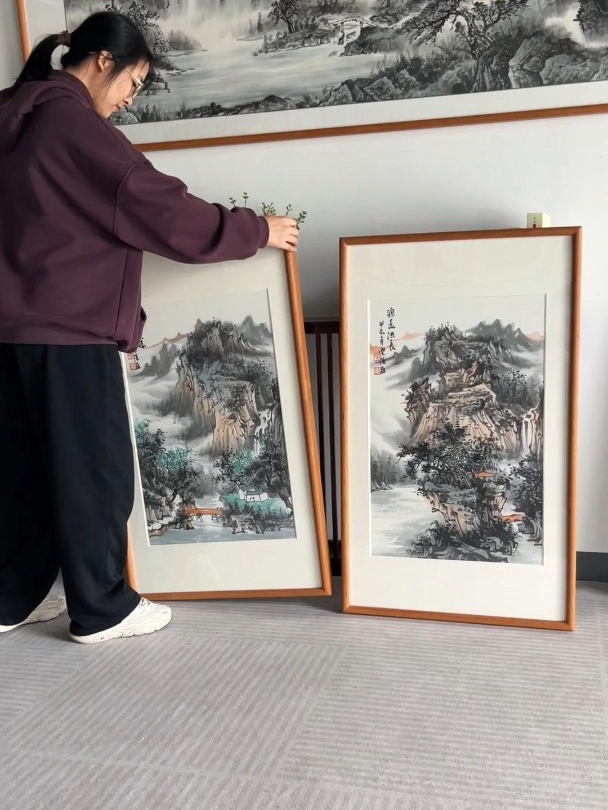这两幅禅意山水画挂在茶室书房再合适不过了