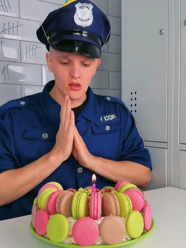 新款马卡龙蛋糕