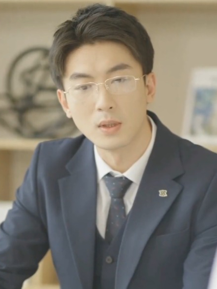 亿万富翁的女儿,只能在垃圾桶里捡剩菜剩饭