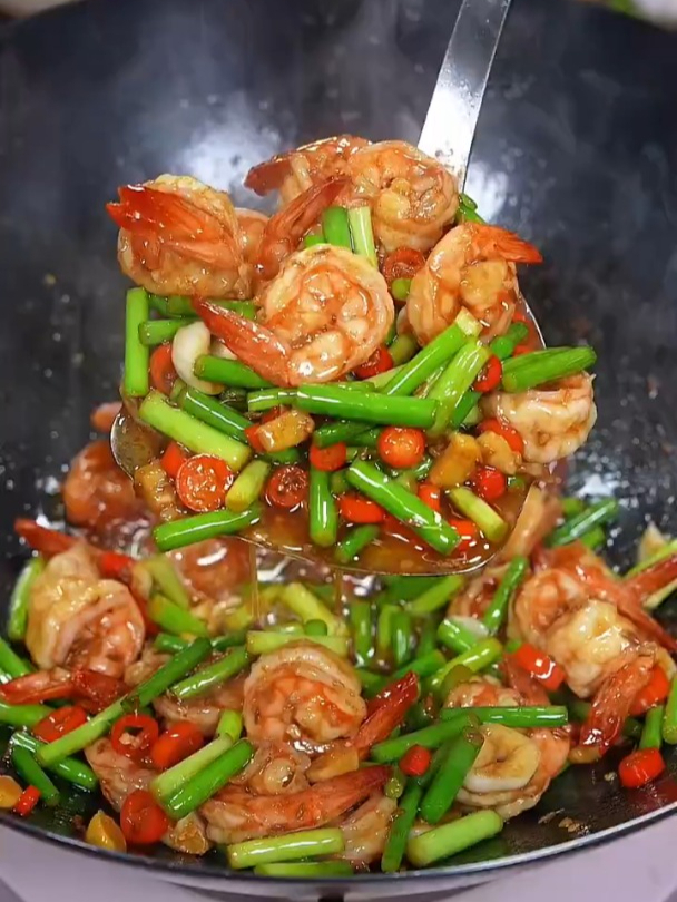 大虾最喜欢的做法,孜然香味浓郁,好吃不腻!