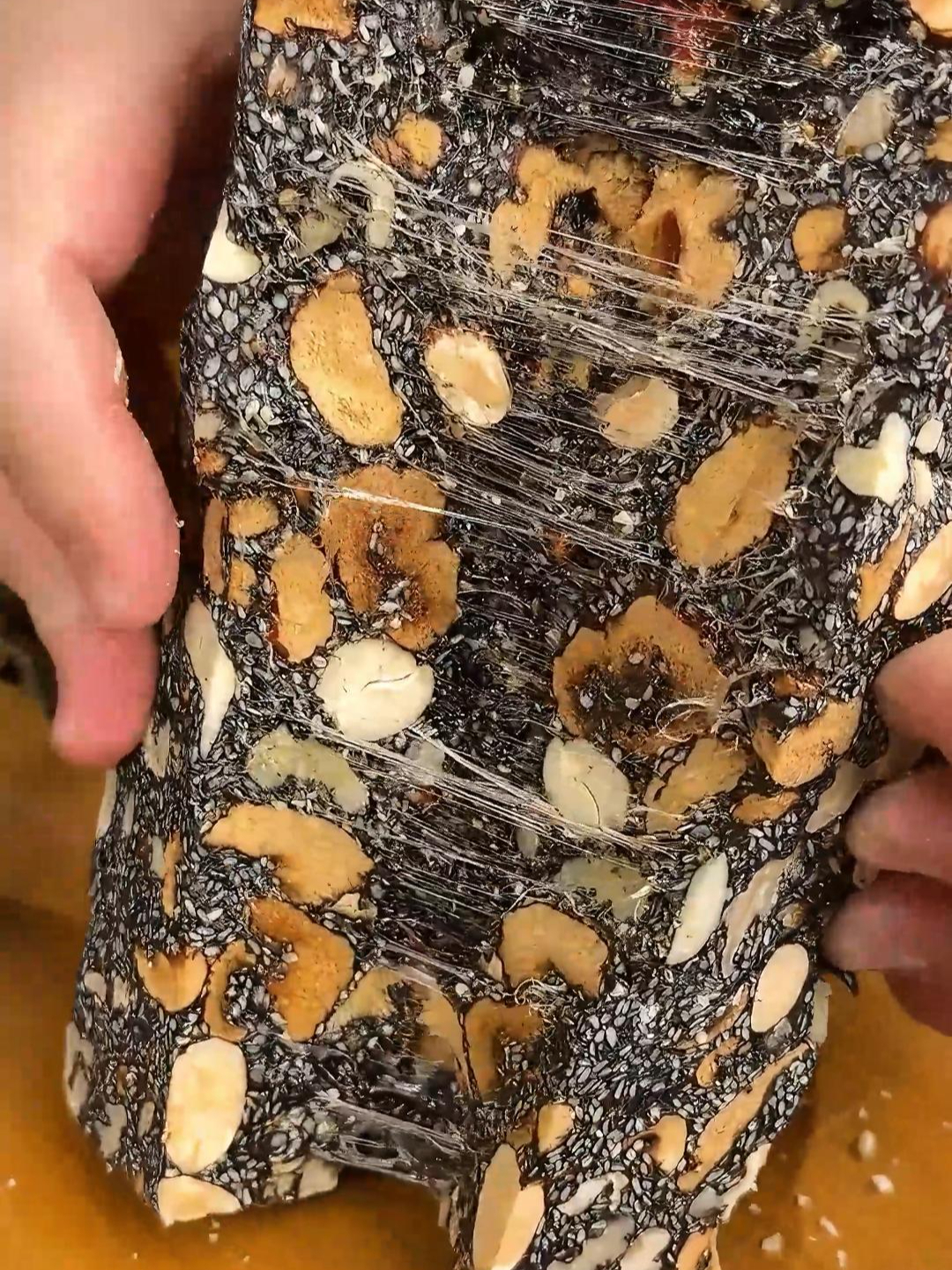 女生必囤!阿胶糕这样吃,气血双补,告别手脚冰凉!