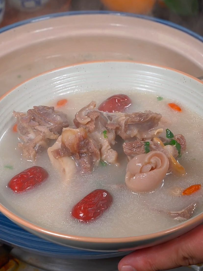 炖羊肉汤的详细做法