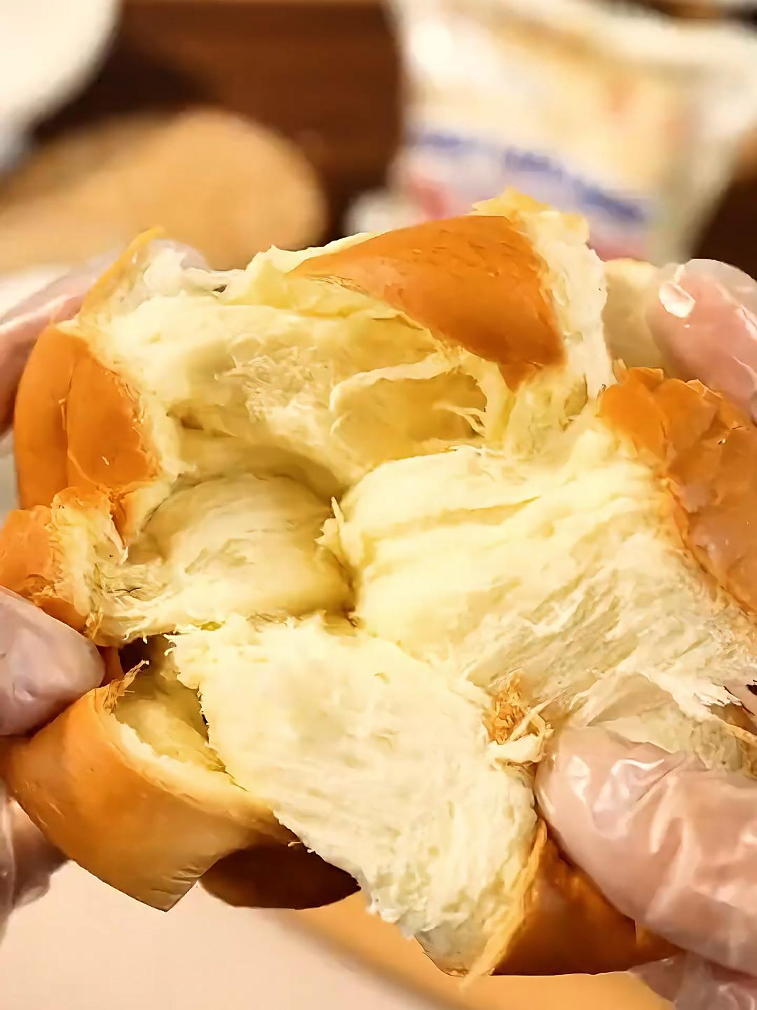 有了这个牛奶拉丝老面包,我的早餐就没换过,好吃健康又方便