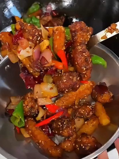 一碗干锅酱,川味满堂香!丁点儿,让厨房变身川菜馆!