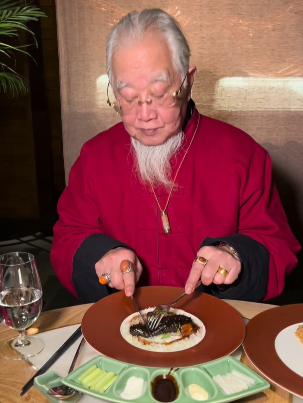 你吃过鱼子酱烤鸭吗?