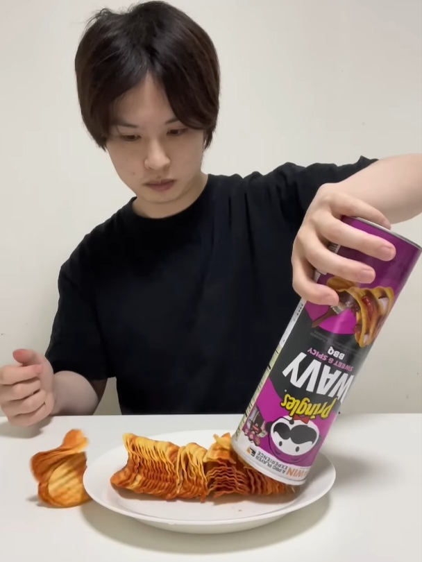 往期测评精选!品客薯片里送有蘸料?