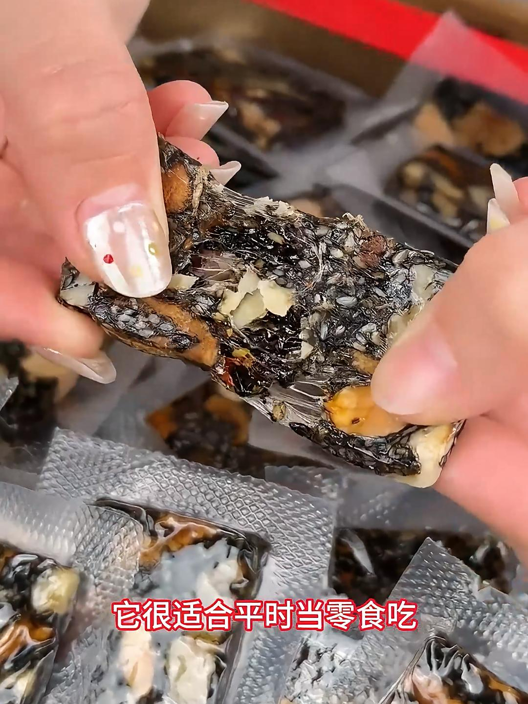 正宗东阿阿胶糕,软糯香甜,建议每天吃两颗