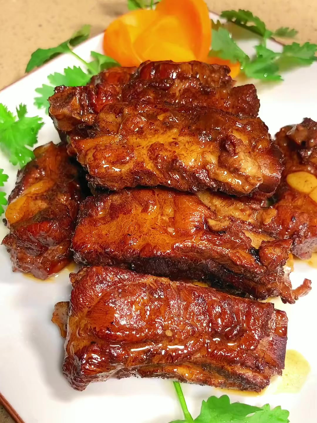 花雕焖排骨 是两广地区农村嫁女宴席一定会有的一道菜