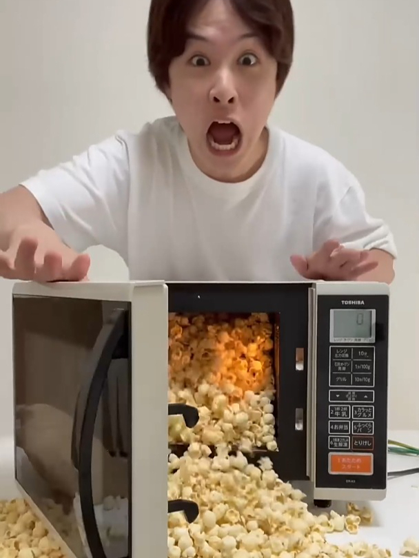 往期测评精选!玉米可以直接放微波炉里爆米花?