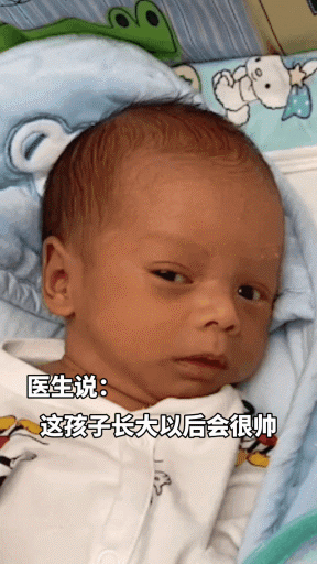 周五福利囧圖云飛系列 美女穿這么性感想去哪兒？