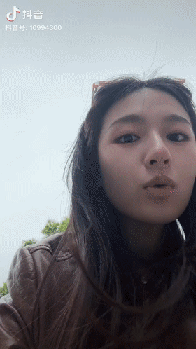 轻松一刻第1473期 美女等人也是需要耐心的