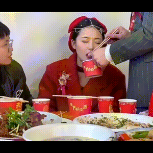 周五福利囧圖云飛系列 小姑娘不善言辭但懂得拳腳